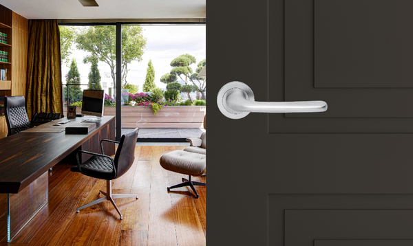 Manital Go-Go Italian Door Handle With Free Cylinder and Machine